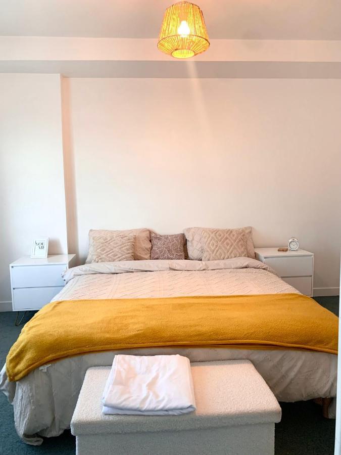 Le Bali Cosy House - T2 Lumineux Et Moderne En Plein Centre Ville De Maisons-Alfort Bagian luar foto